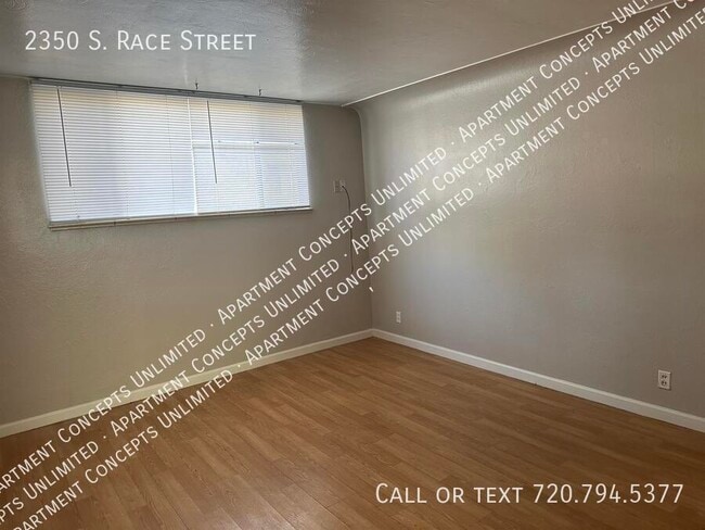 Building Photo - 2350 S Race St