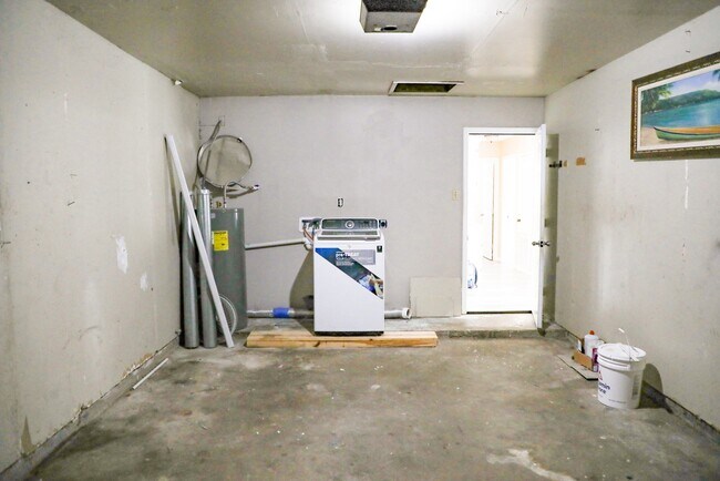 Building Photo - 17711 Glenhagen Ct