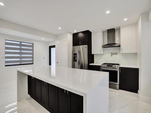 Building Photo - 7881 Hope St