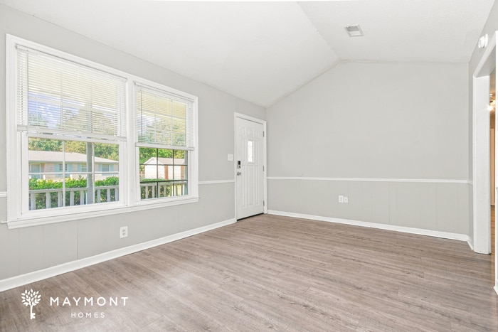 Building Photo - 4426 Hardwood St