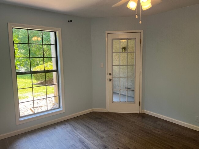 Building Photo - Remodeled Two Bedroom Tabby Walk Villa on First Floor