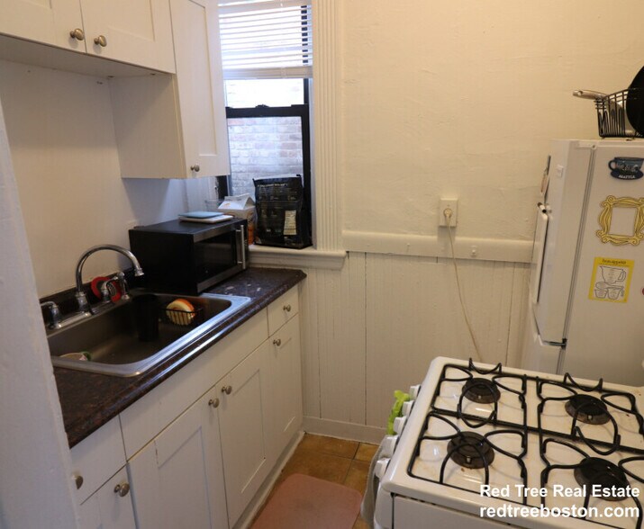 Building Photo - 407 Huntington Ave