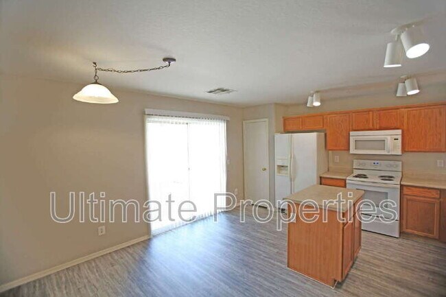 Building Photo - 1516 S 228th Ct