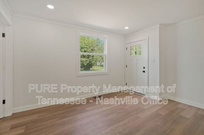 Building Photo - 1127 N 5th St