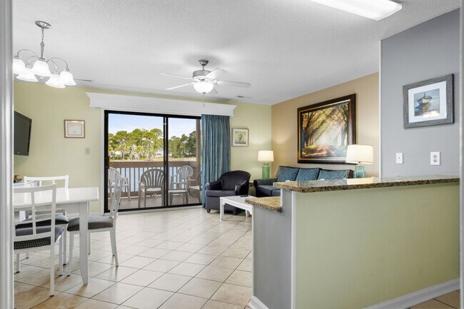 Building Photo - Seasonal Rental Available Now-3/31/26-Wifi/Cable/Electric Included