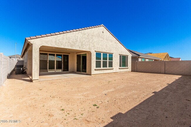 Building Photo - 17651 W Palo Verde Dr