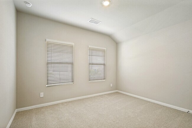 Building Photo - 3409 Copperwood Dr