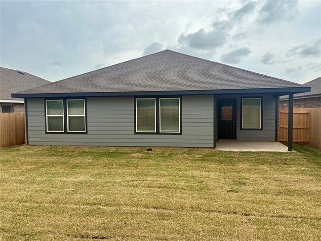 Building Photo - 10213 NW 28th Terrace