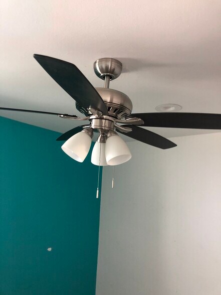 Building Photo - 3268 Fay Ave