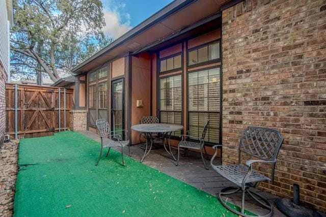 Building Photo - 3216 San Jacinto St