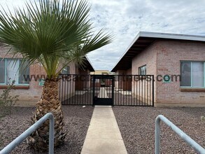 Building Photo - Beautiful Two Bedroom with Storage