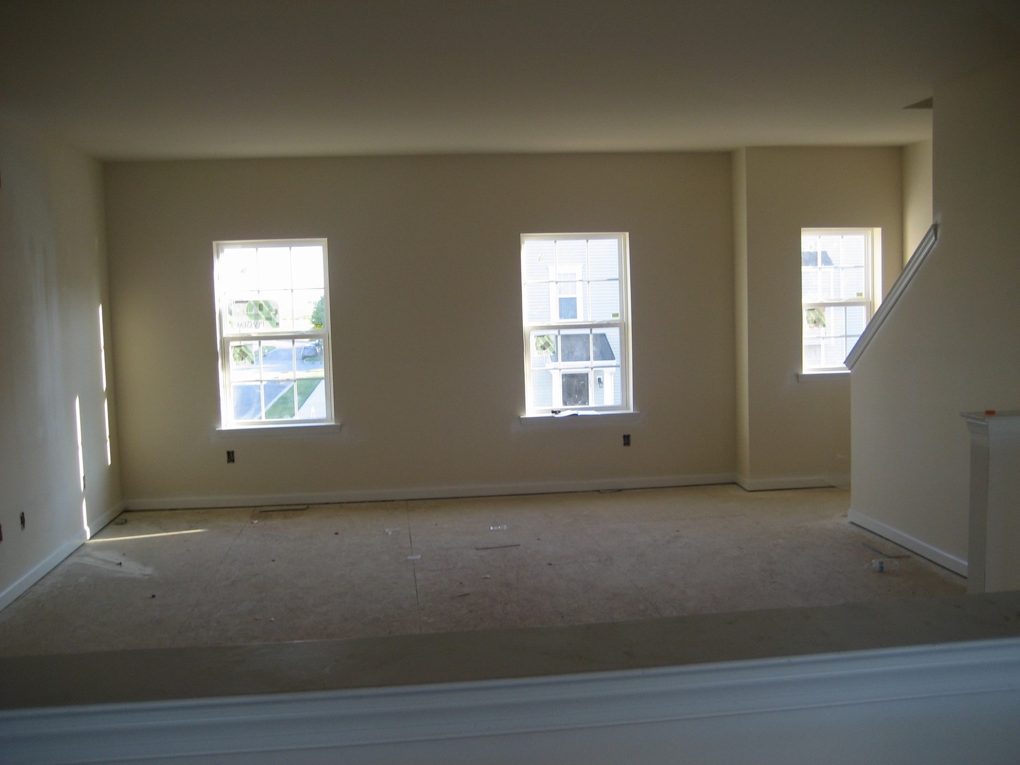 Living room - 112 Ridgemont Dr