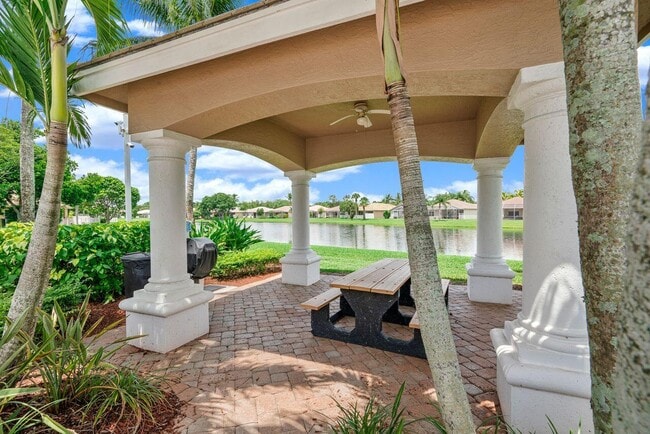 Building Photo - 8790 S San Andros