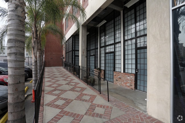 Entrance - Texere Plaza Lofts