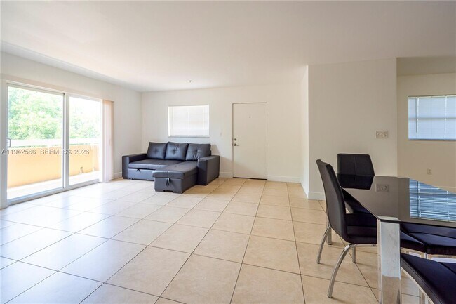 Building Photo - 4147 Stirling Rd