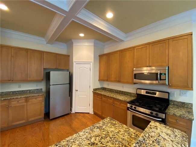 Building Photo - 2887 Laureate Ct