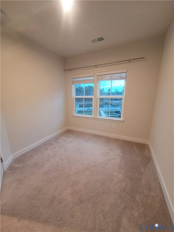 Building Photo - 529 Crofton Village Terrace