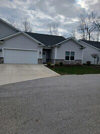 Building Photo - 2449 Waterford Pointe Dr