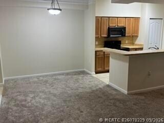 Building Photo - 8201 Myrtlewood Cir W