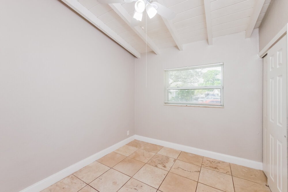 Building Photo - 1616 NW 16th St