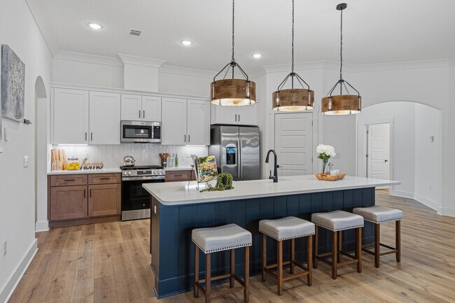 Building Photo - 35 Highland Dr NW