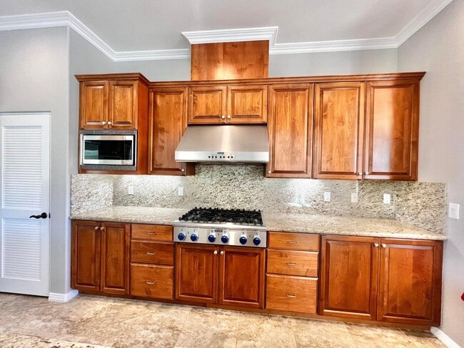 Building Photo - 80689 Via Glorieta