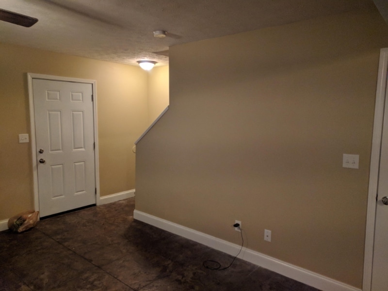 Building Photo - 1527 Lynch Ln