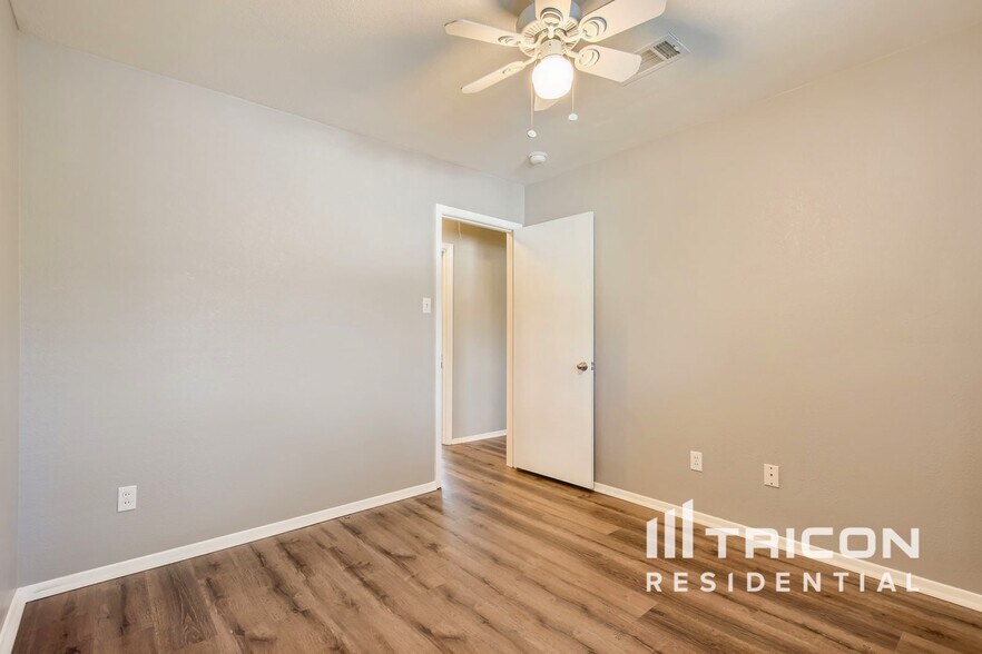 Building Photo - 2606 Olympia Ct