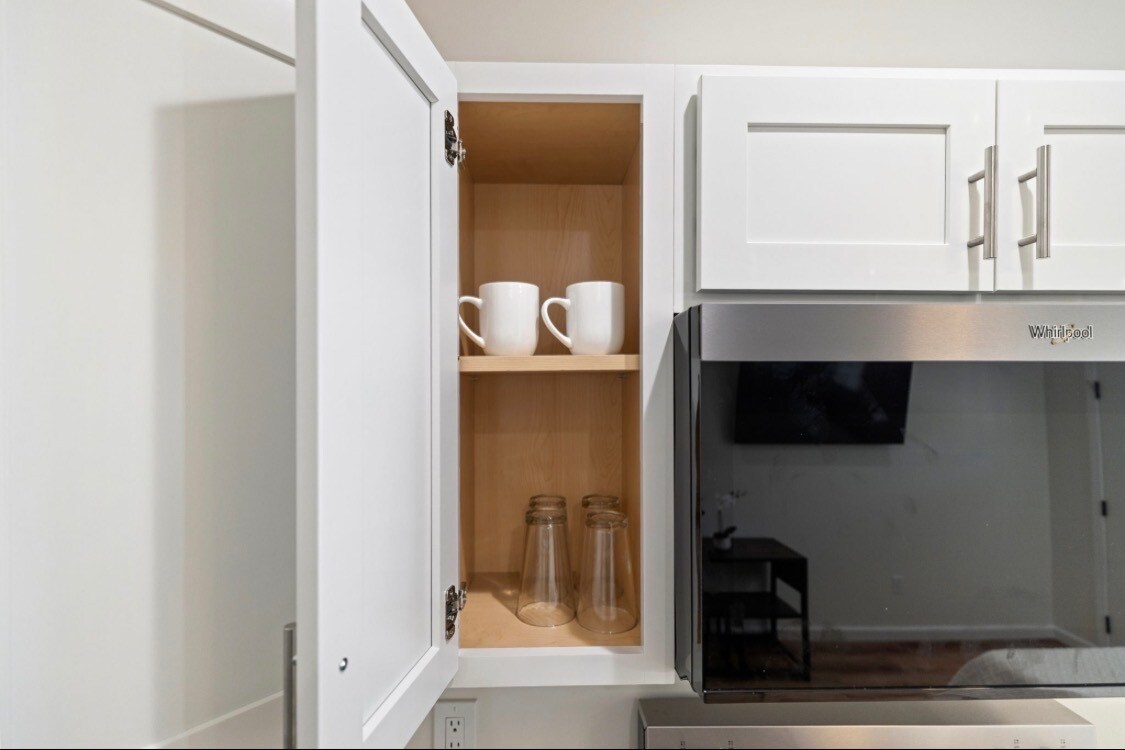 Building Photo - 5069 Peachtree Ave