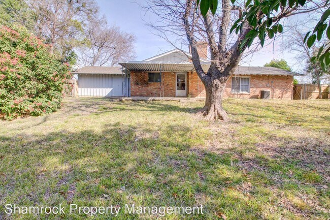 Building Photo - 3 br, 2 bath House - 1108 Rambler