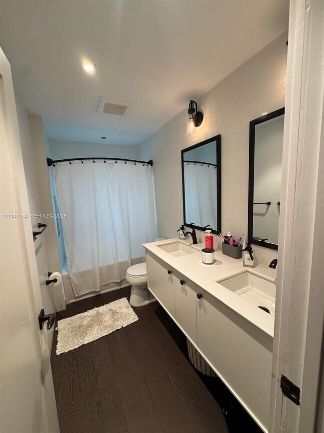 Building Photo - 16440 Ruby Lake