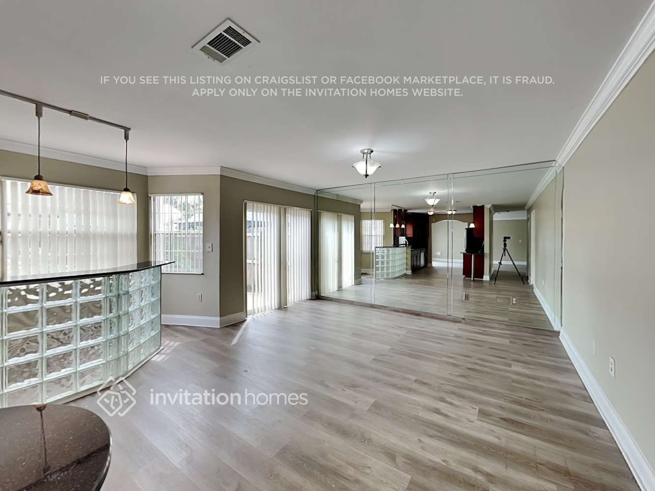 Building Photo - 18925 NW 78th Ct