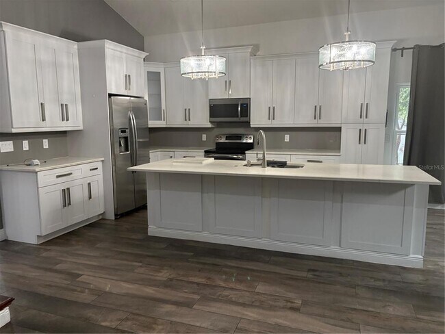 Building Photo - 12212 Holly Jane Ct