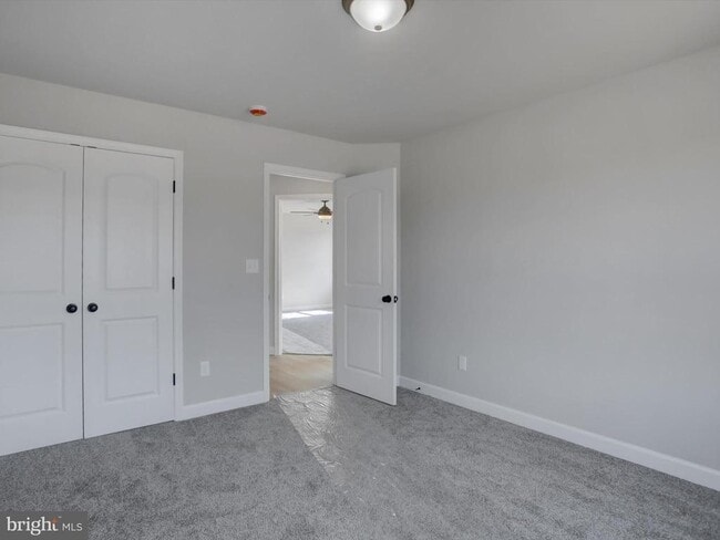 Building Photo - 828 Shadyside Dr