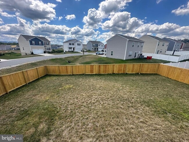 Building Photo - 328 Gatehouse Pl