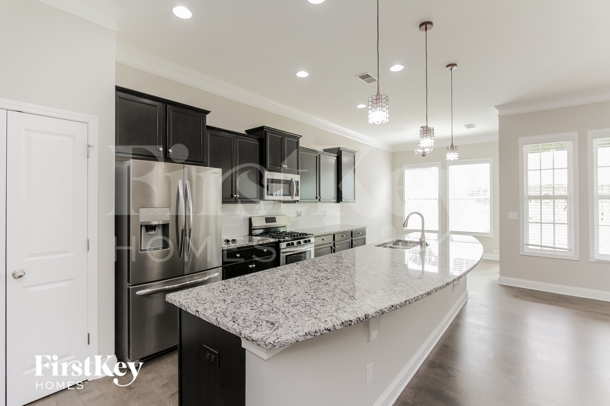 Building Photo - 3817 Norman View Dr