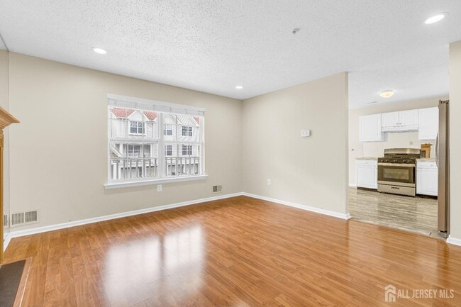 Building Photo - 98 Prestwick Way