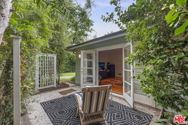 Building Photo - 354 14th St