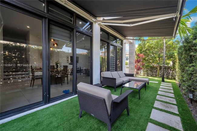 Building Photo - 8279 NW 43rd St