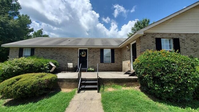 Building Photo - 1135 Micha Way