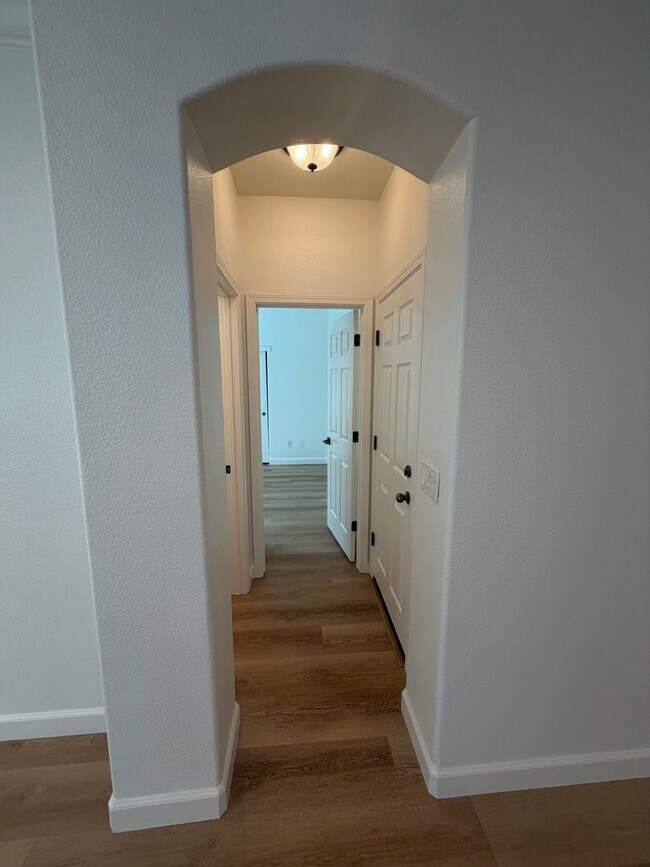 Building Photo - 4 Bedroom Home in Gated Community in Crocker Ranch with Downstairs Bedroom and Bathroom