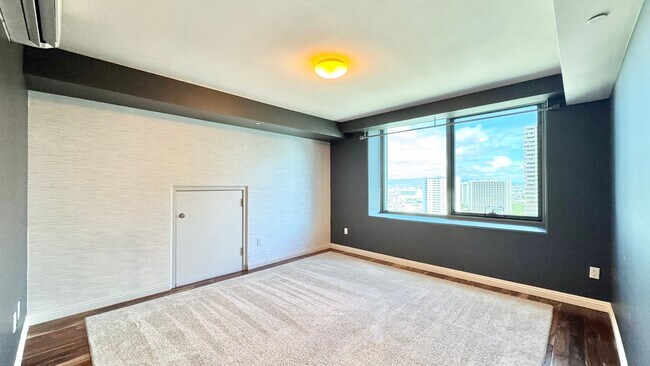 Building Photo - 2 BEDROOM CONDO UNIT IN CONVENIENT DOWNTOWN HONOLULU - CAPITOL PLACE