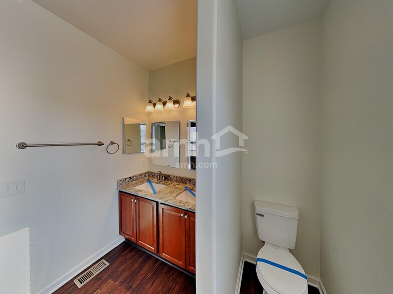 Building Photo - 337 Karst Cir