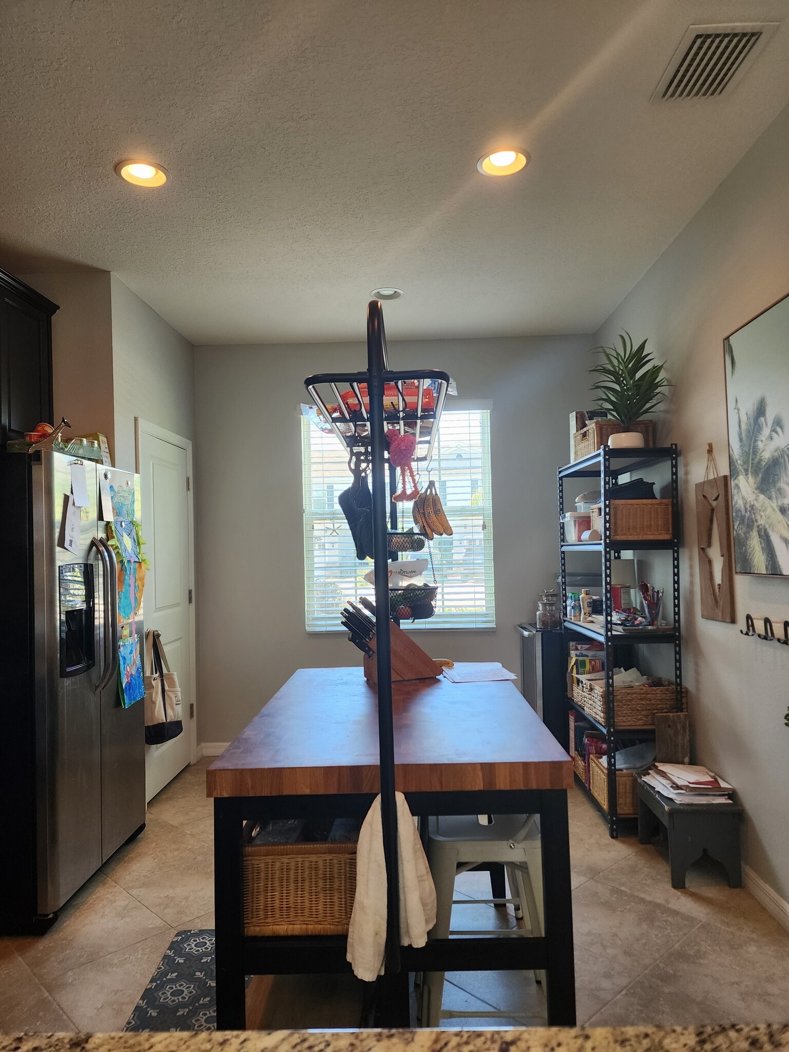 Kitchen Island - 6413 Boxgrove Dr