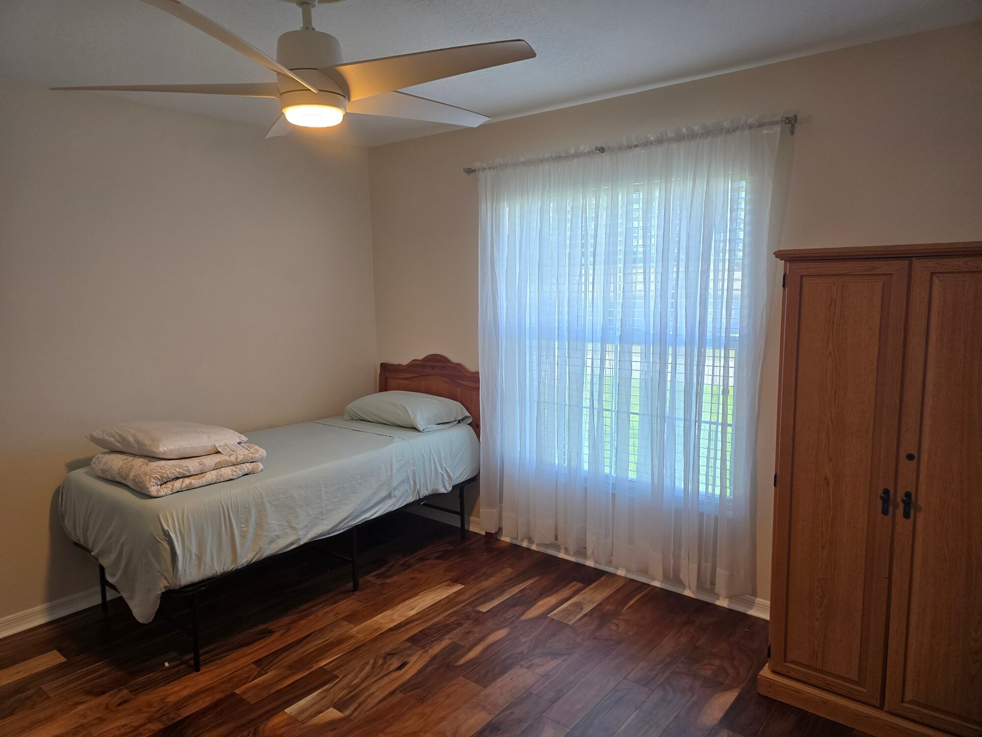 Building Photo - 4645 NW 30th Pl