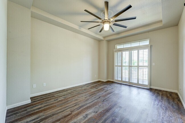 Building Photo - $2,750 - 2 Bed, 2.5 Bath Condo in Centenni...