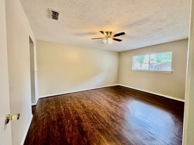 Building Photo - 7238 Woodfern Dr