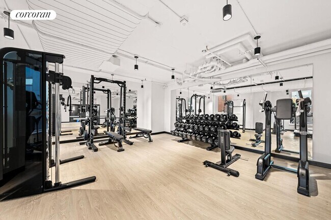 Building Photo - 126 Sandford St