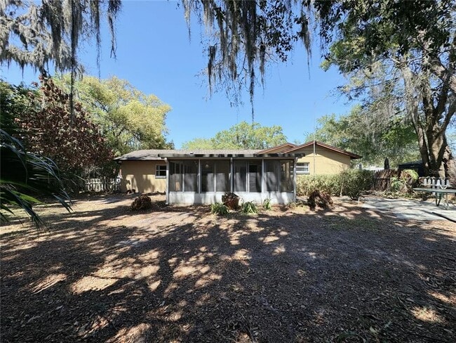 Building Photo - 7522 Laurel Springs Dr