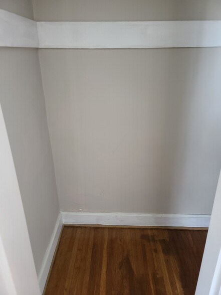 Building Photo - 111 Haldy Ave